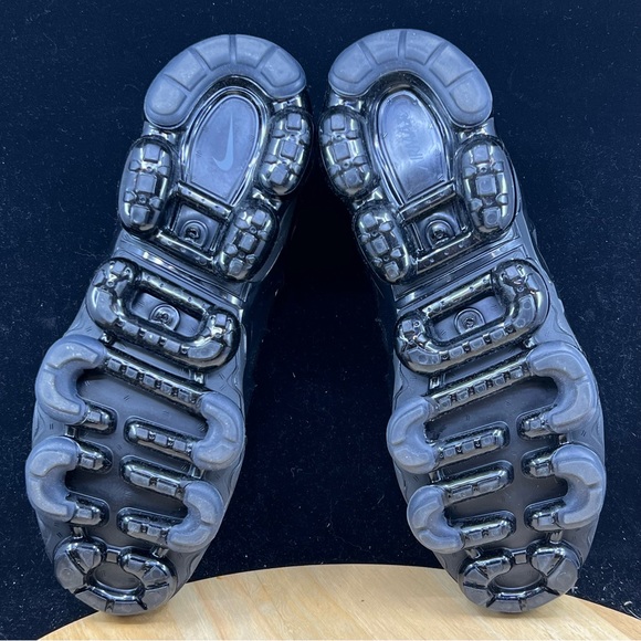 Nike Air VaporMax Plus Triple Black 2021 Mens 924453-004 Multiple Sizes - Picture 7 of 9